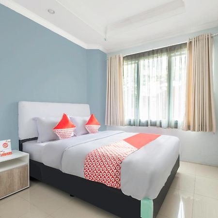 בנדונג Oyo Living 2195 Al Jazeerah Residence Syariah מראה חיצוני תמונה