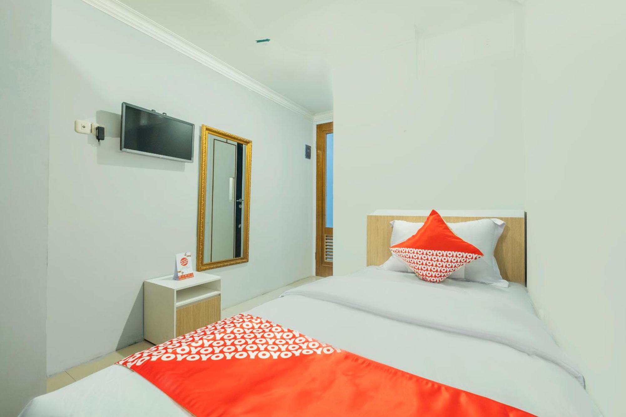 בנדונג Oyo Living 2195 Al Jazeerah Residence Syariah מראה חיצוני תמונה
