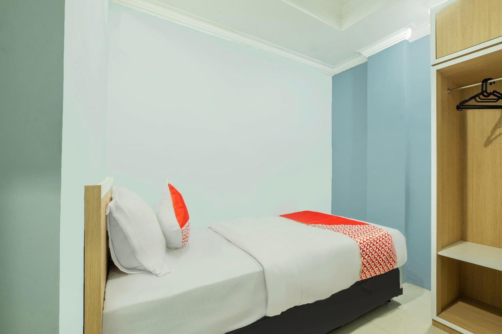 בנדונג Oyo Living 2195 Al Jazeerah Residence Syariah מראה חיצוני תמונה